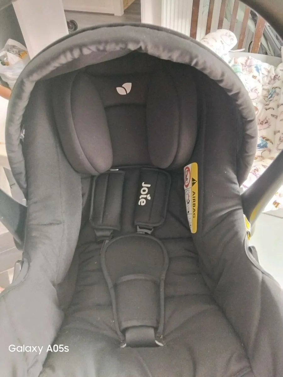 Car seat - Image 2