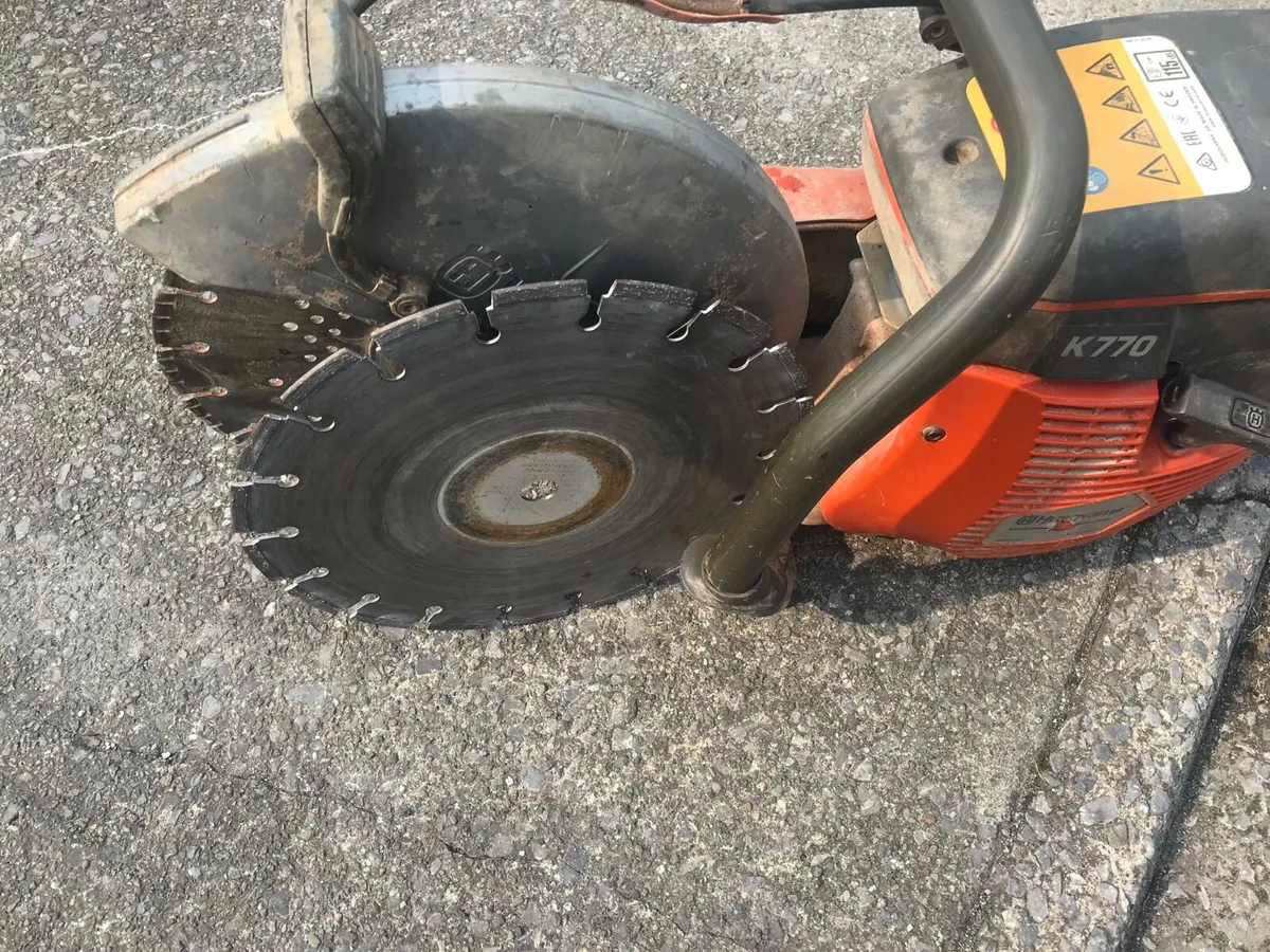Husqvarna 770 con saw - Image 2