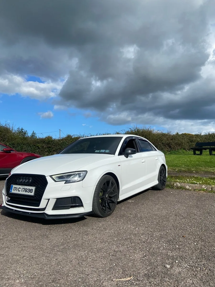 Audi A3 S-Line 2017 - Image 2