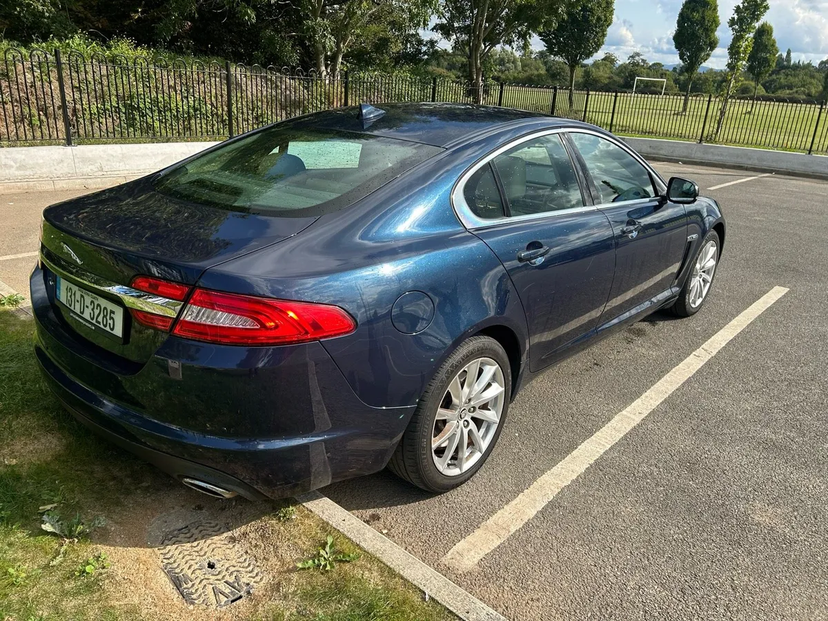 2013 Jaguar XF tax and test - Image 3