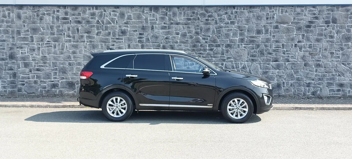 Kia Sorento 2016 4X4 - Image 2