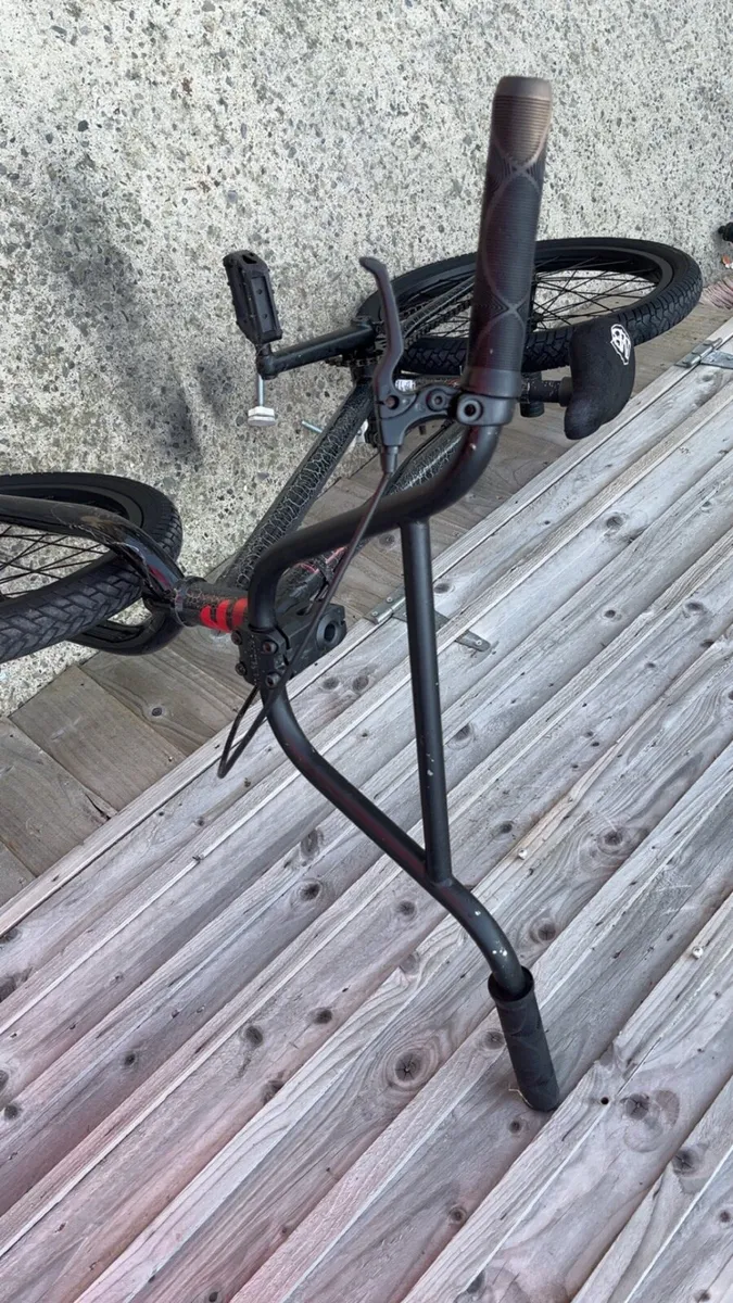 Bike - Image 3