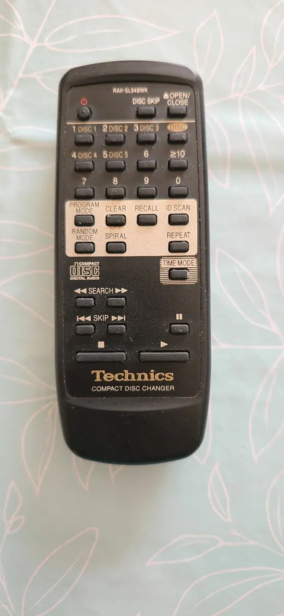 REMOTE CONTROL TECHNICS RAK-SL948WK CD CHANGER - Image 1