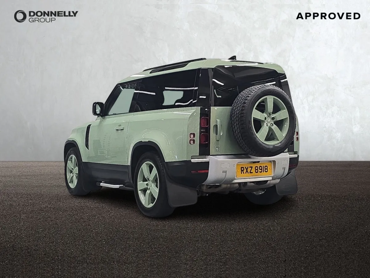 Land Rover Defender Estate Special Editions 75th L - Image 2