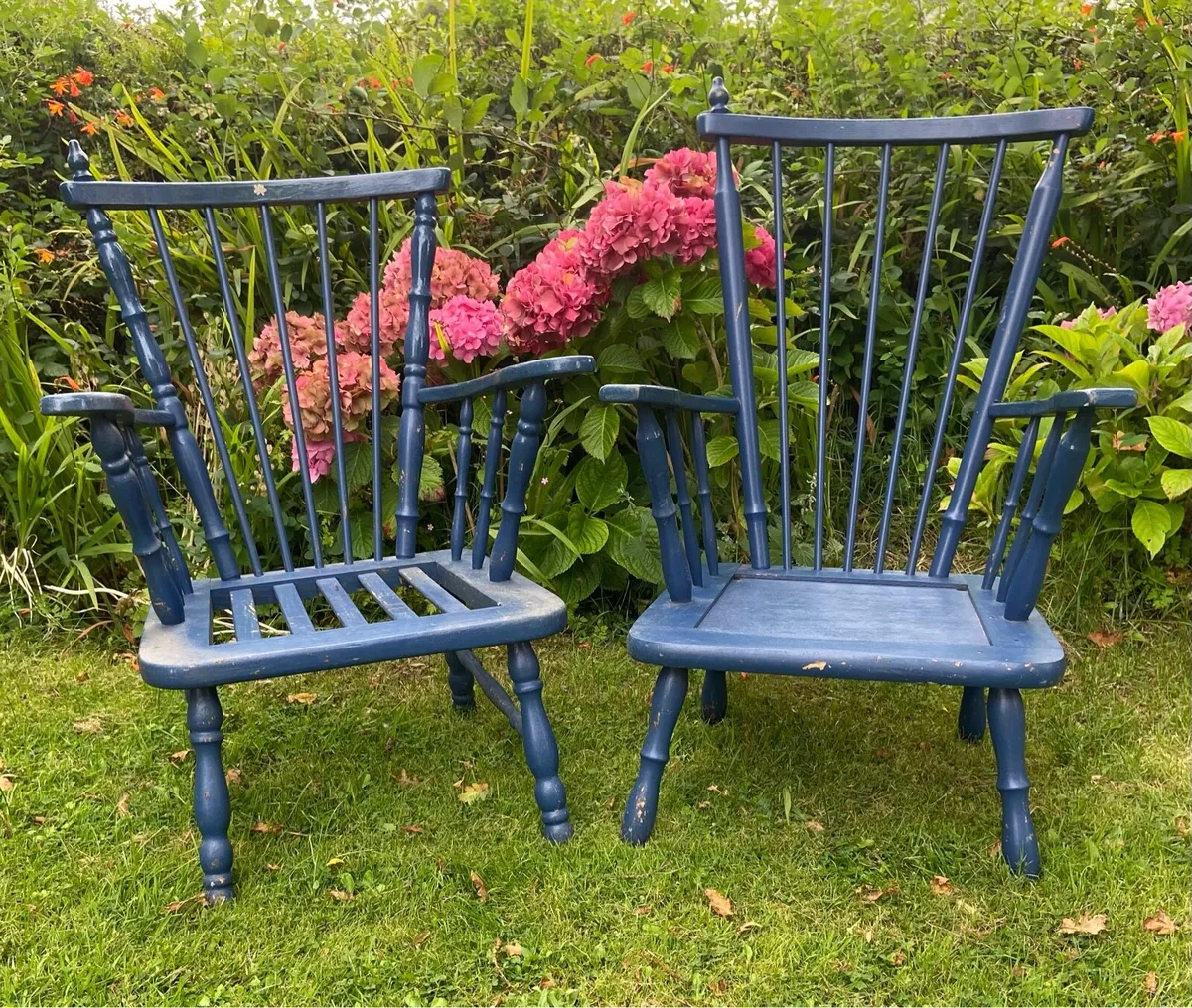 Wooden armchairs 2 - Image 1