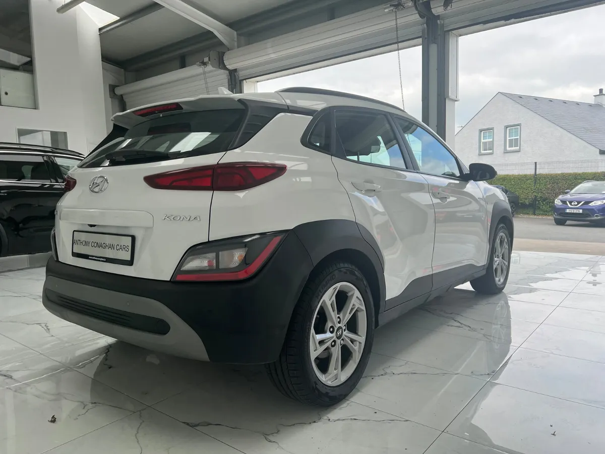 Hyundai KONA 2023 - Image 4