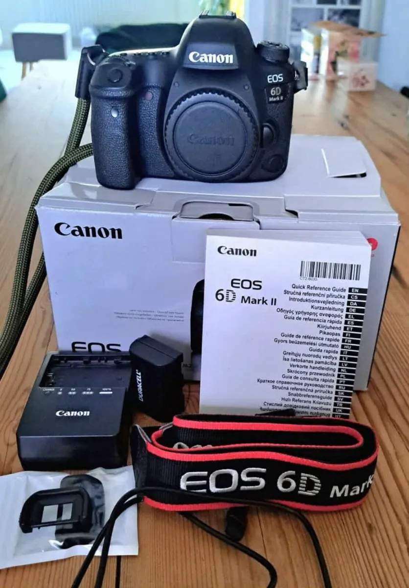 Canon EOS 6D Mark II 26.2MP - Image 1