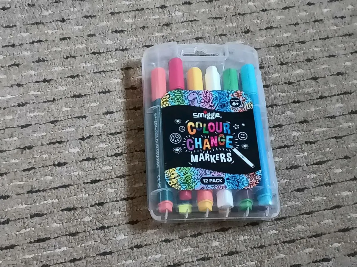 Smiggle colour change Markers 12 pack - Image 1