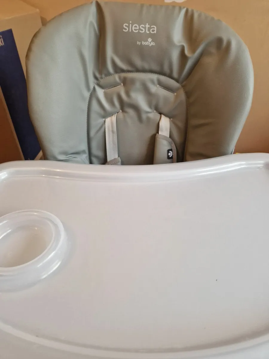highchair