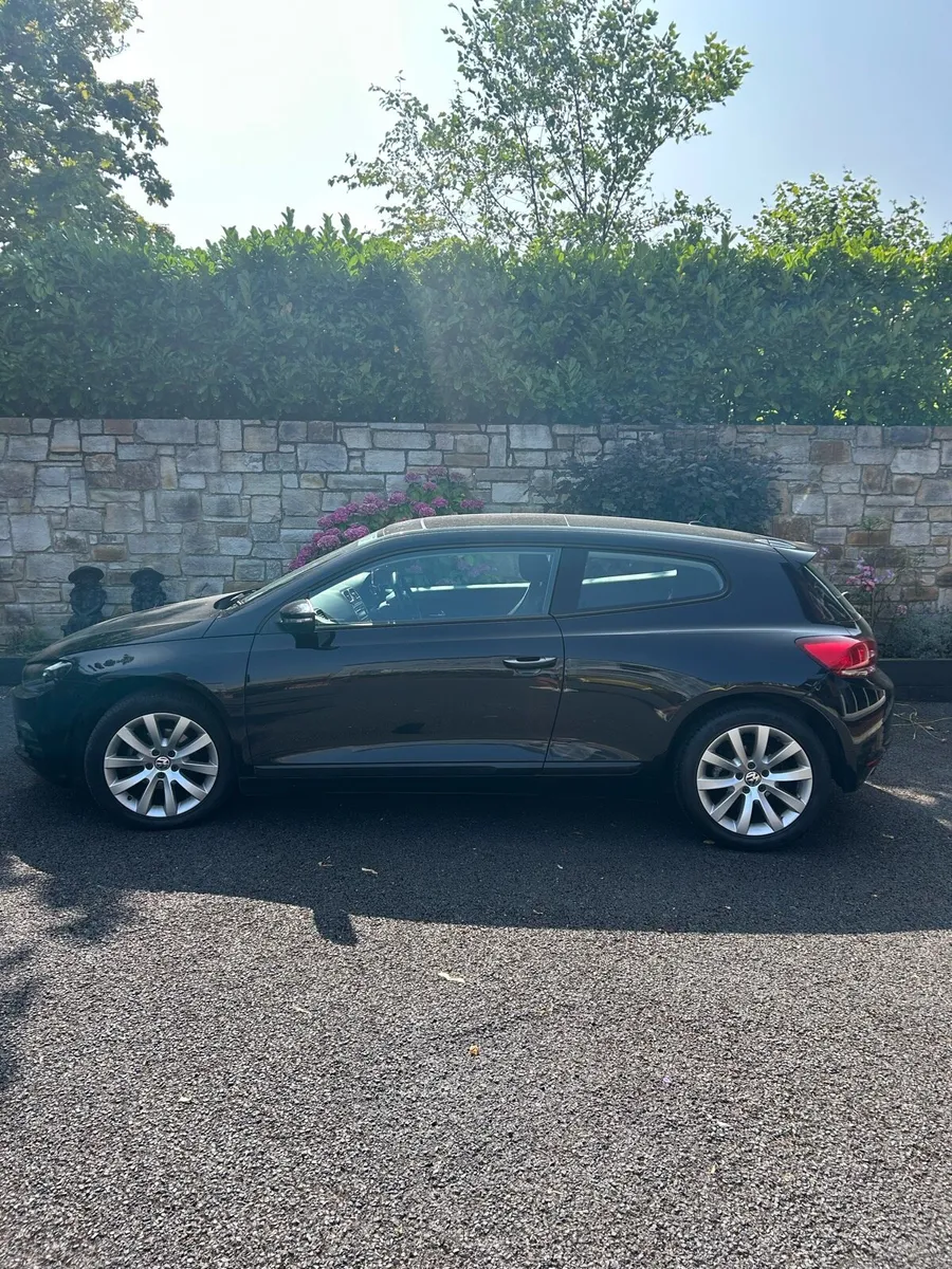 Volkswagen Scirocco 2011 Low Mileage - Image 4