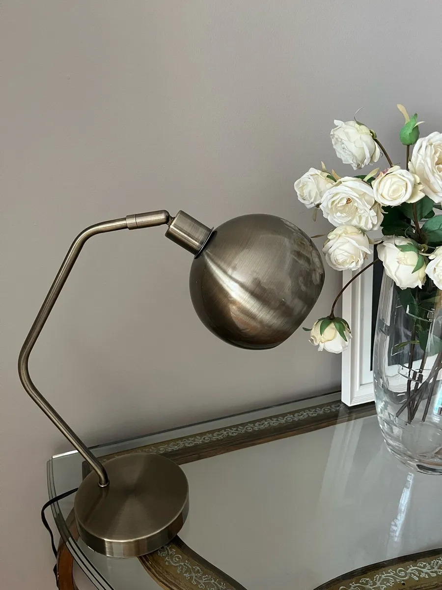 Antique Brass Table lamp - Image 1