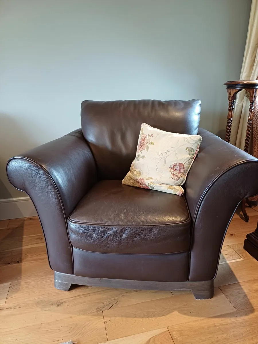 Couch in good condition - Image 2