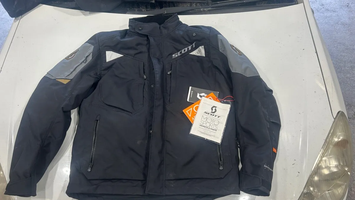 Scott suit  #new# - Image 1