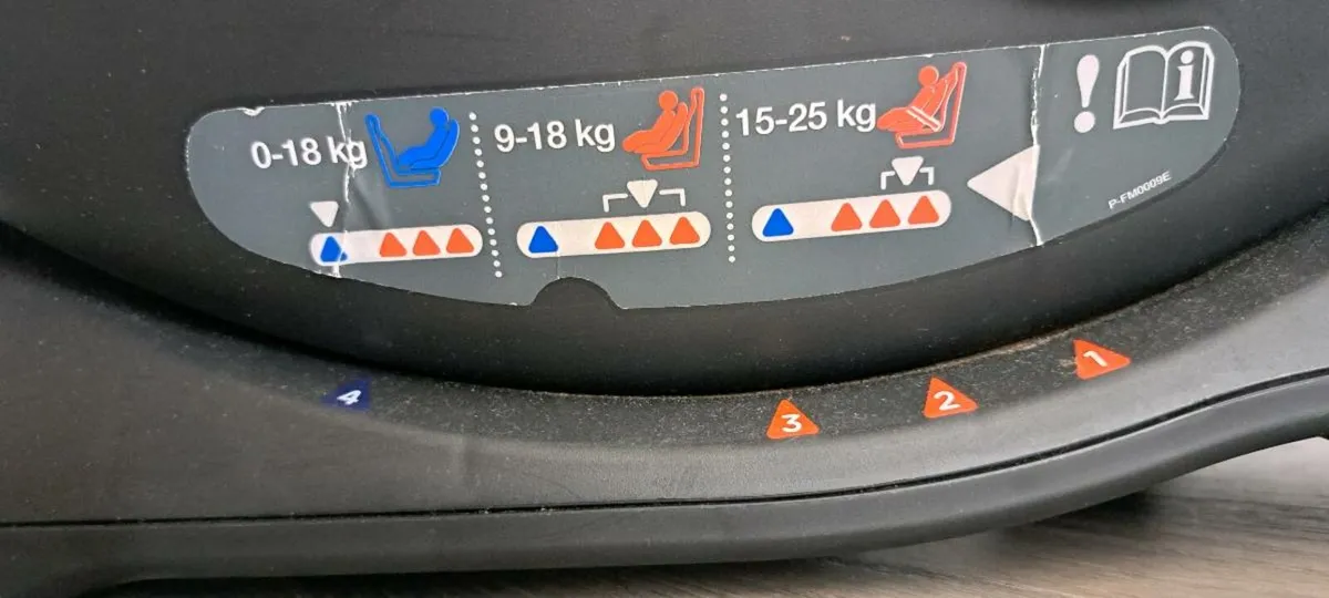 car seat - Image 2
