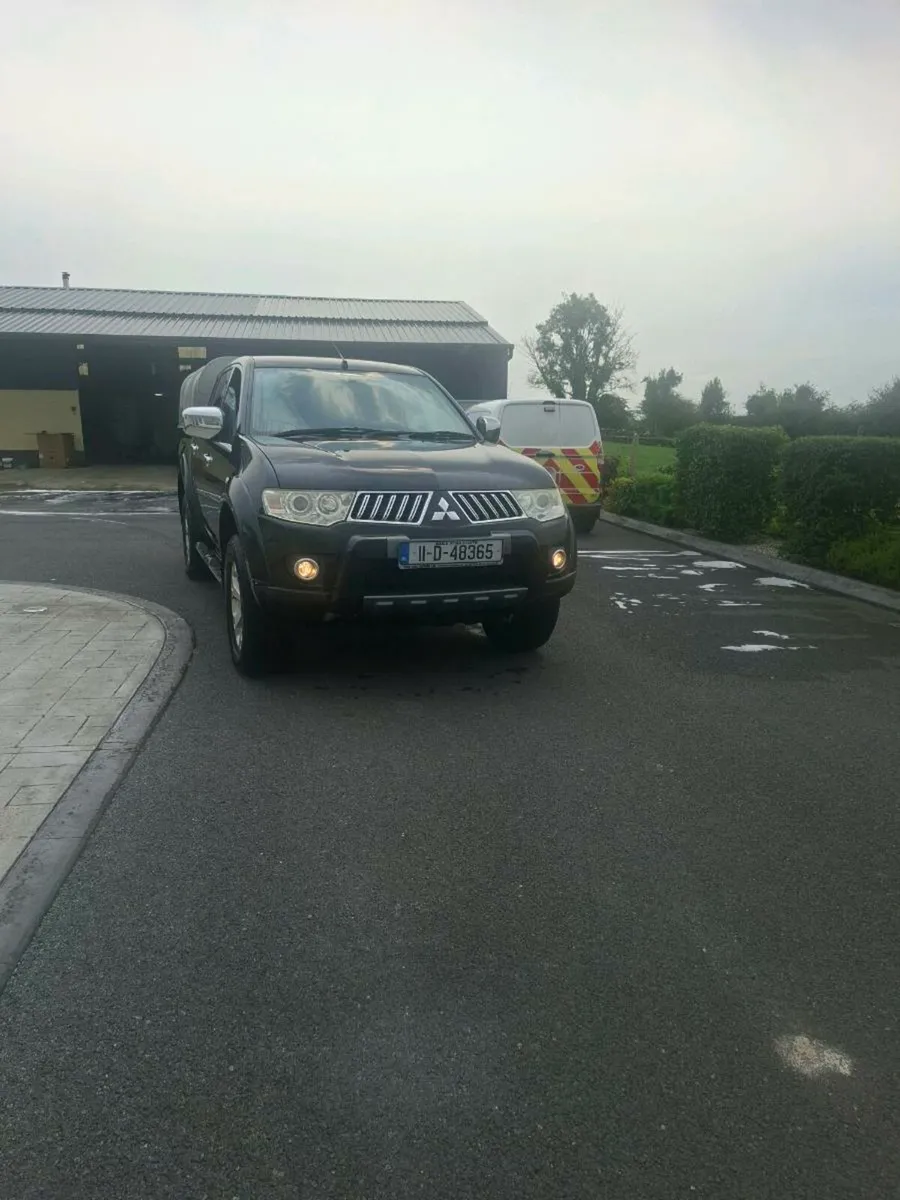 Mitsubishi L200 - Image 2