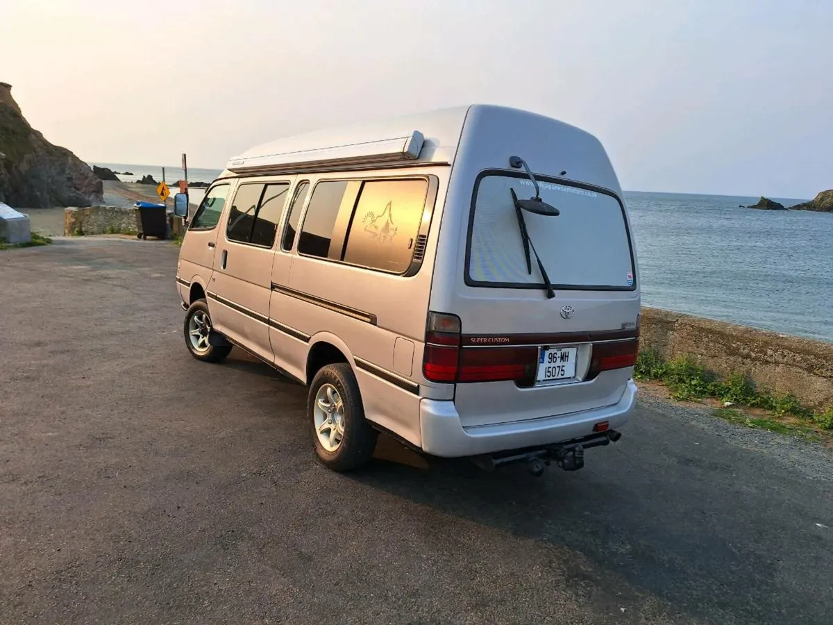 Toyota Hiace Supercustom - Image 3