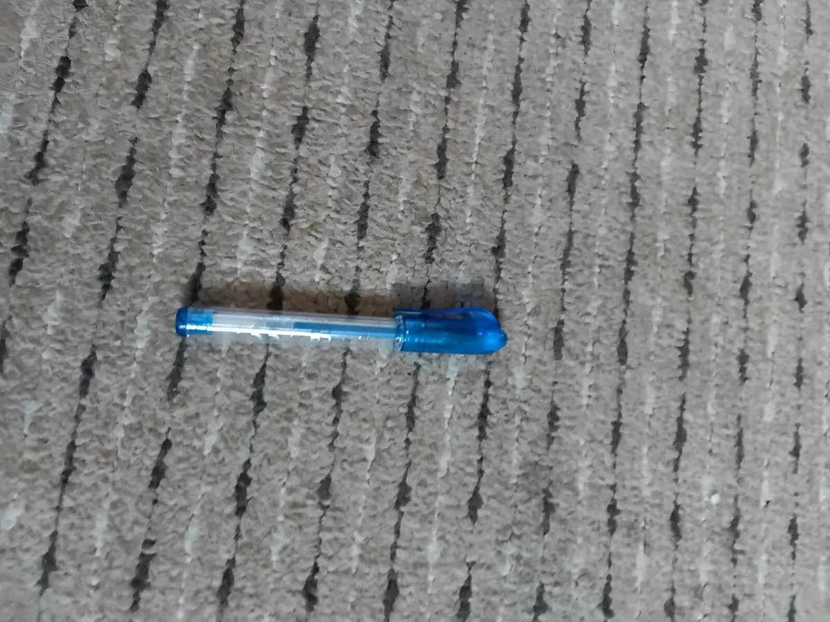 10 Smiggle gel pens with glitter - Image 2