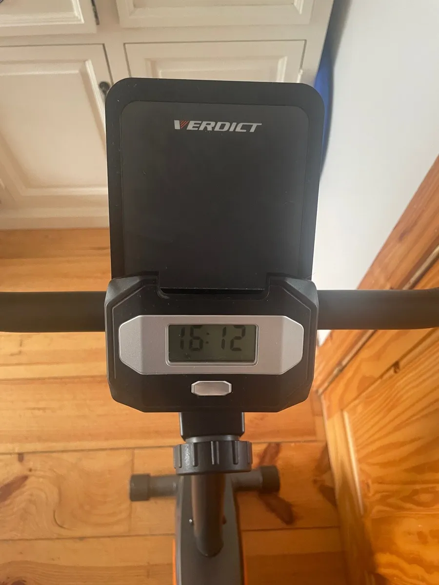 Exercise bike - Image 2