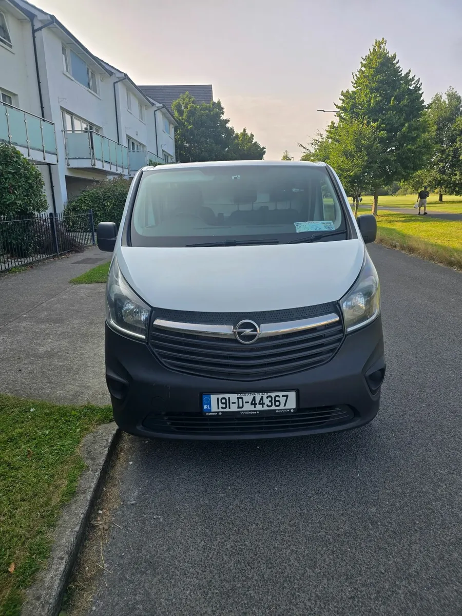 Opel Vivaro 2019 - Image 2