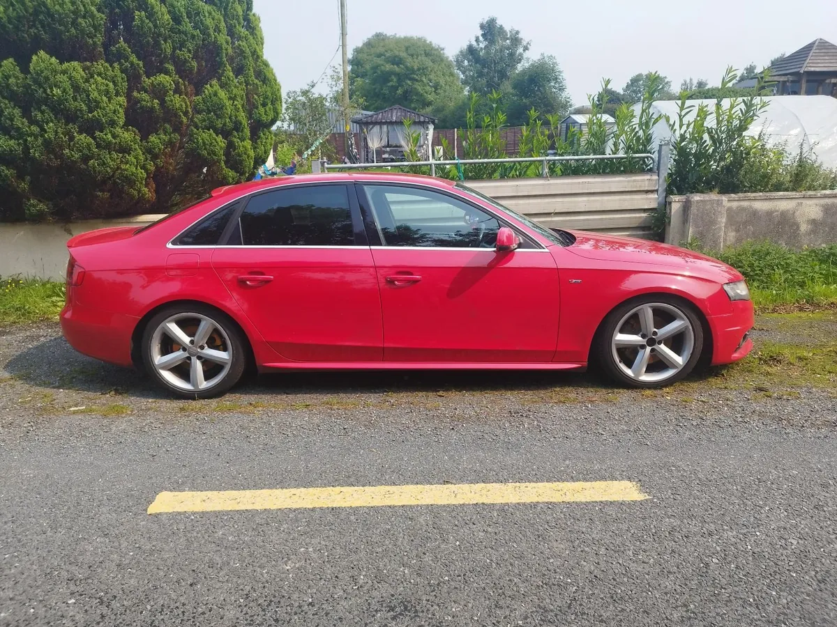 Audi A4 Sline 2011 - Image 2