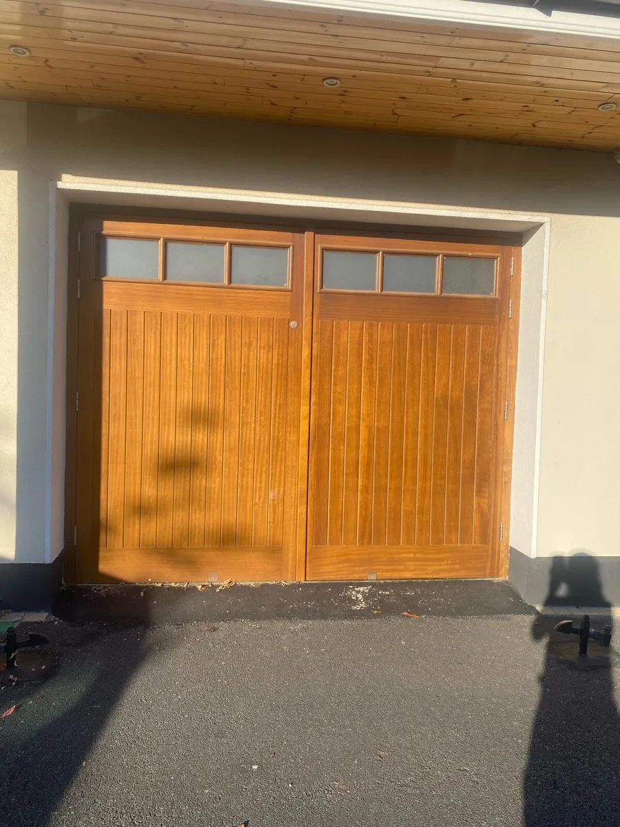 Solid wood garage doors - Image 1