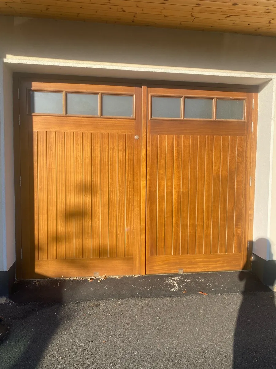 Solid wood garage doors - Image 2