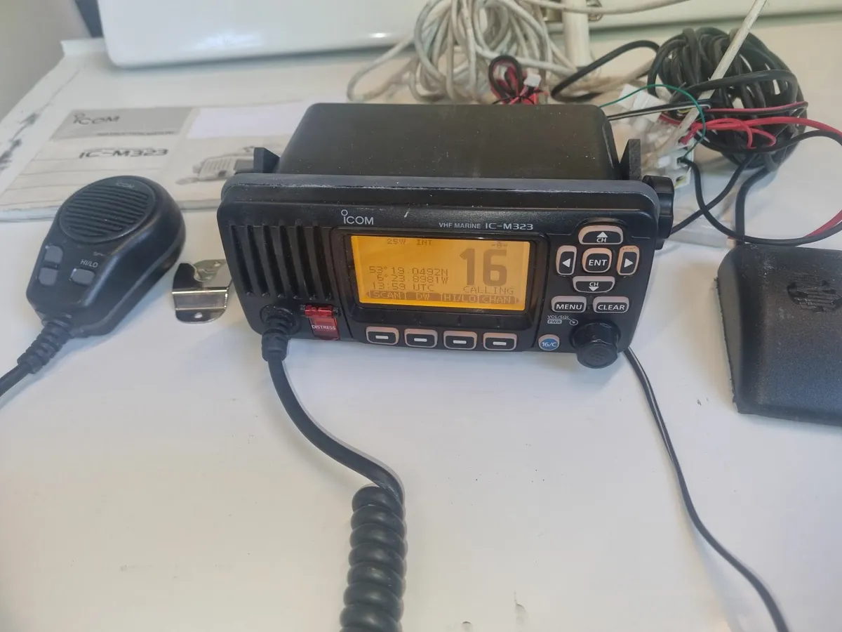 VHF Marine Radio - Image 4