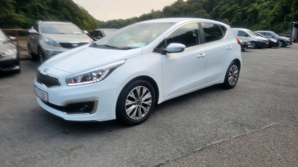 Kia Ceed 2017 1.4 EX Diesel - Image 1