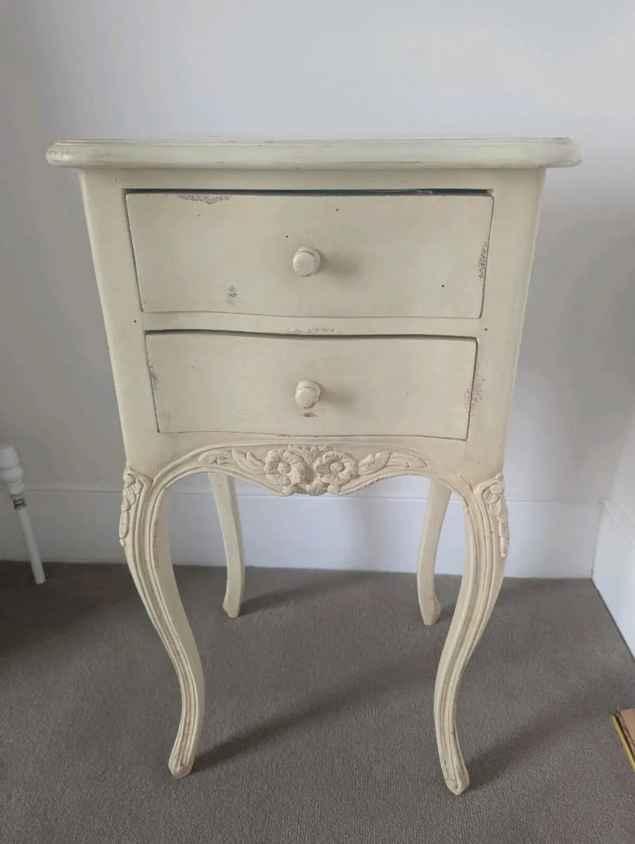 Bordeaux Weathered Cream French-Style Bedside Tabl - Image 2