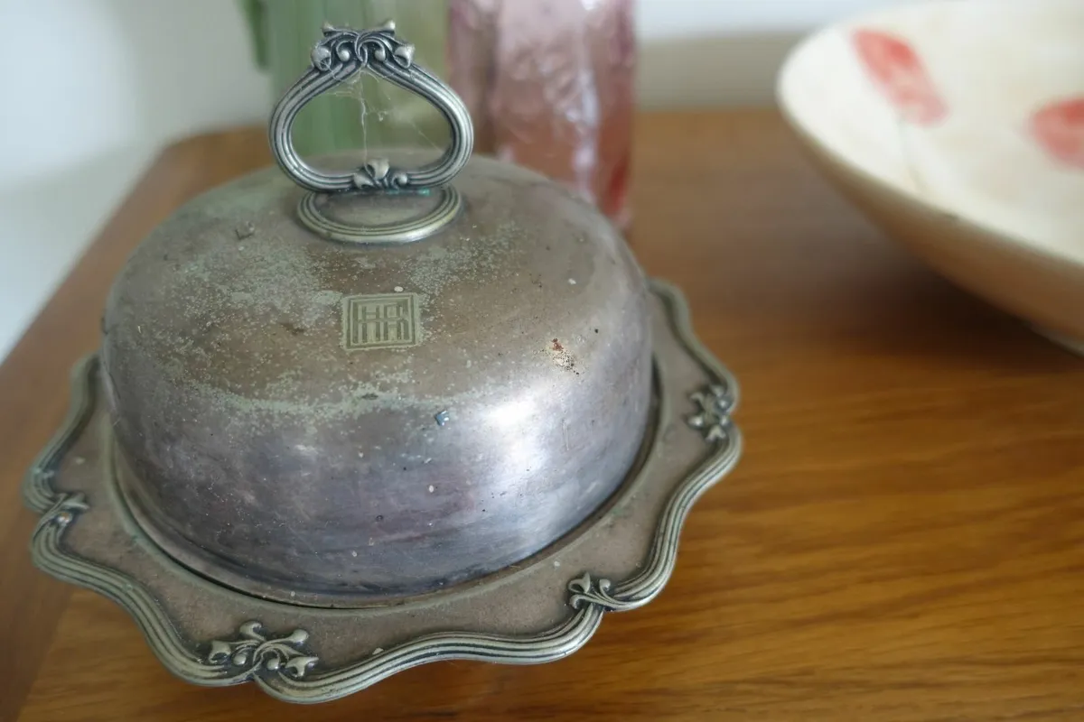 Vintage Butter Dish - Image 1
