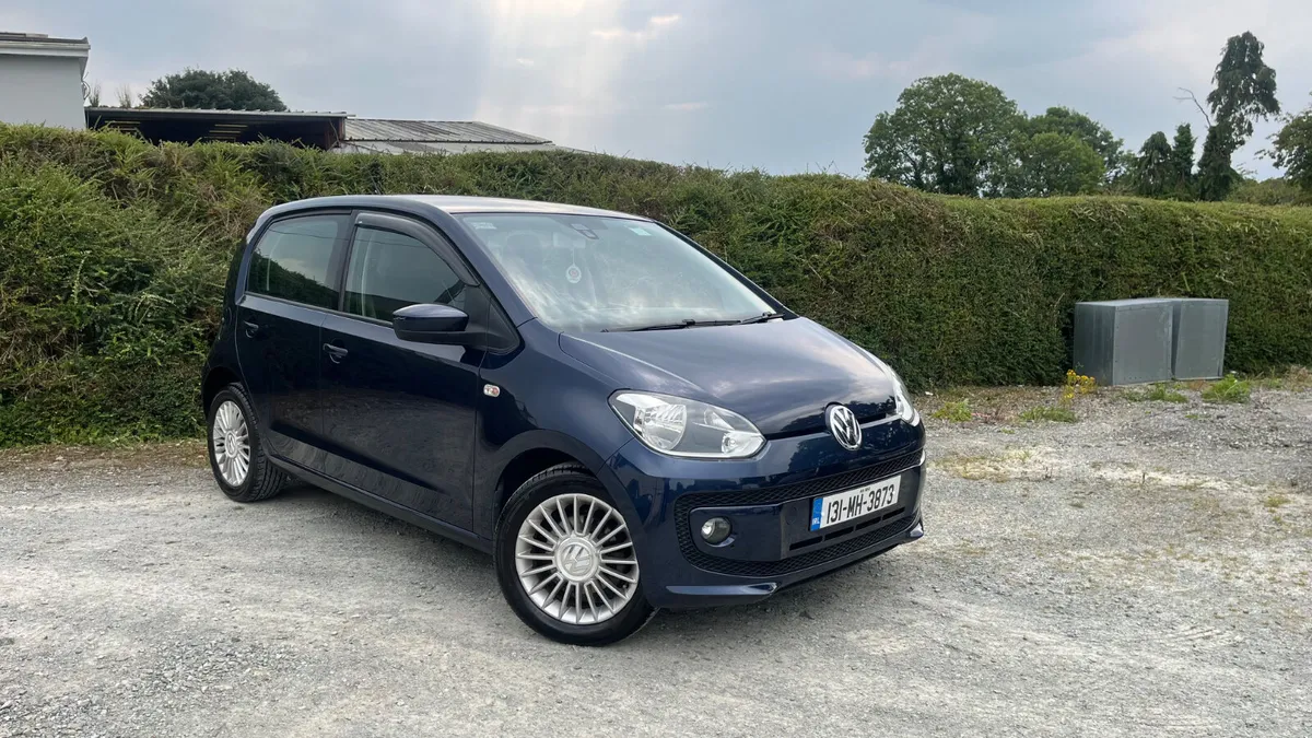 Volkswagen up! AUTO - Image 1