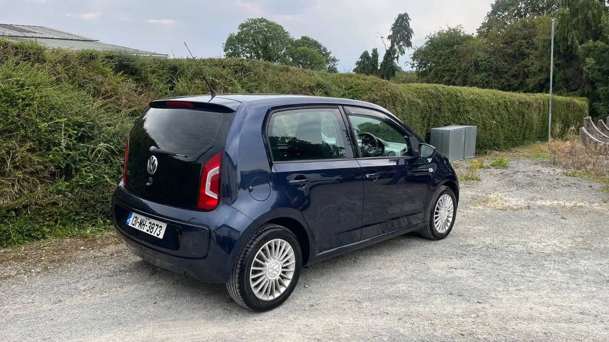 Volkswagen up! AUTO - Image 3