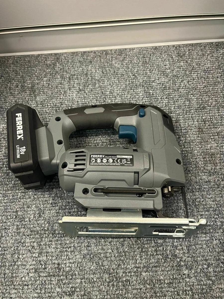Ferrex 18V Cordless Jigsaw and Battery and Charger - Image 2