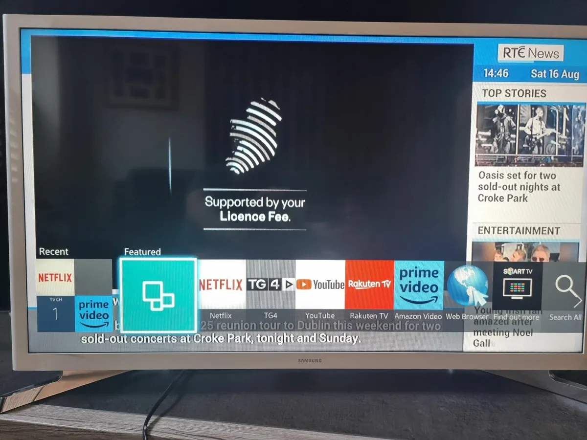 Samsung 32" smart TV - Image 3