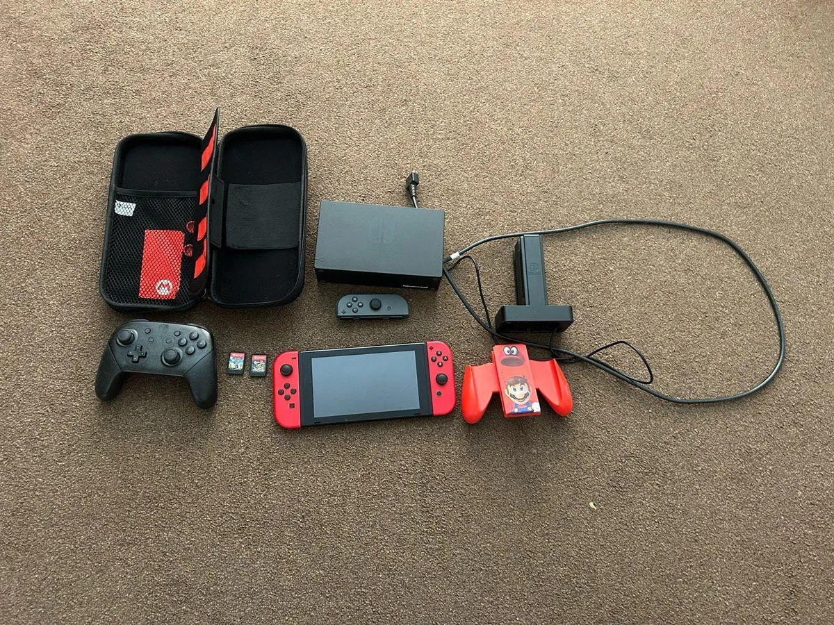 Nintendo Switch - Image 1
