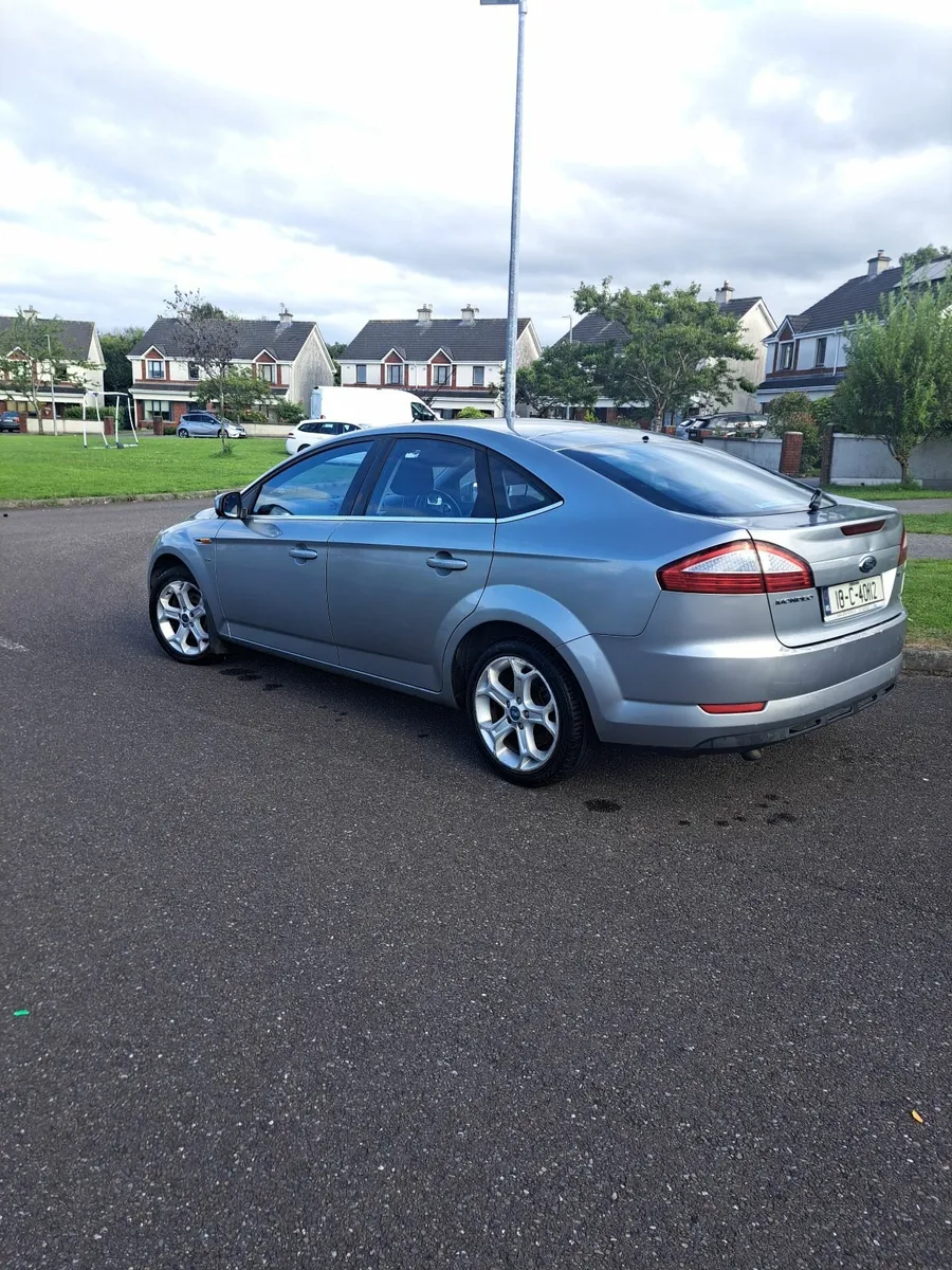 Ford Mondeo 2010 - Image 4