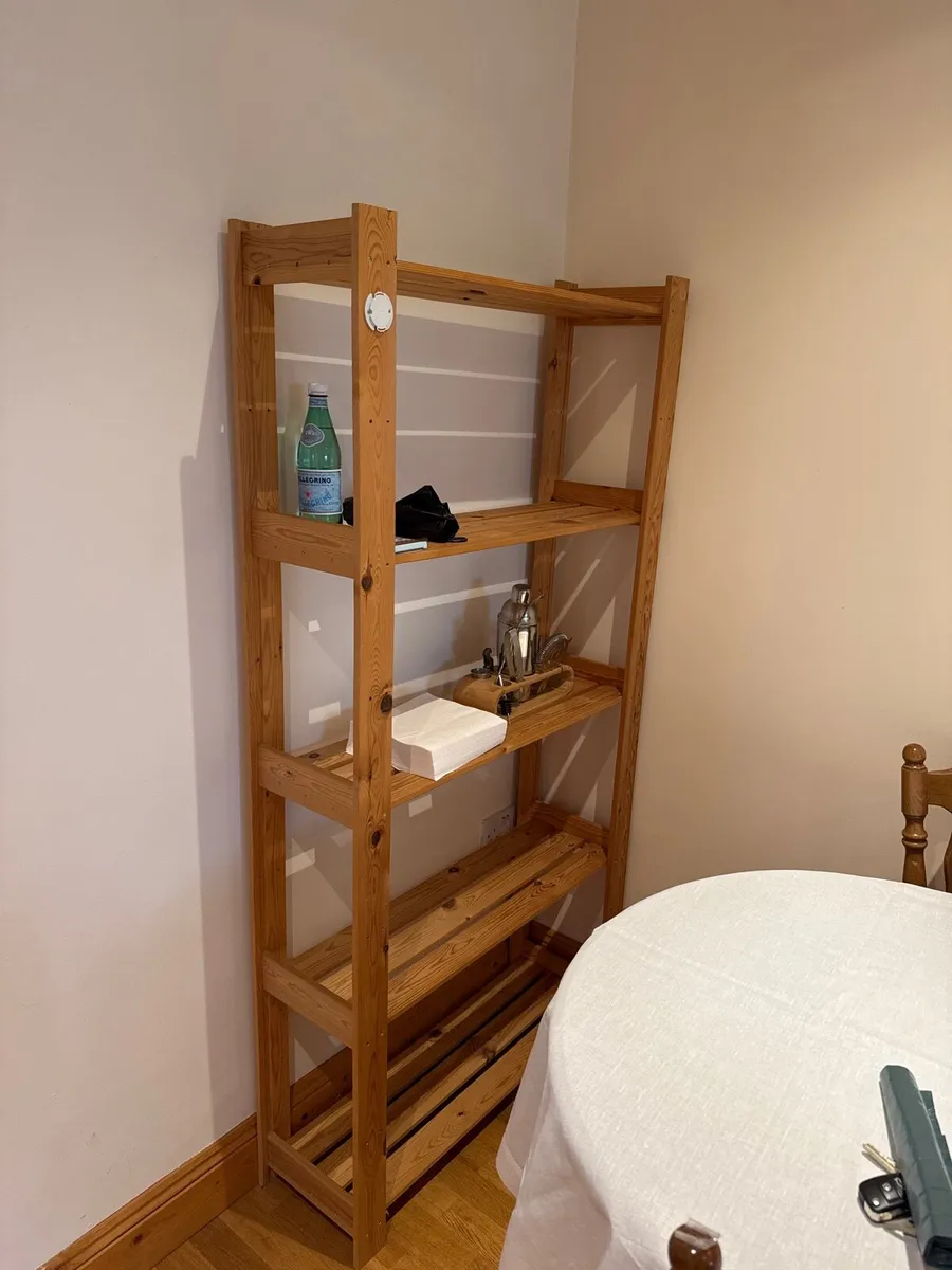 Wooden shelf free to go