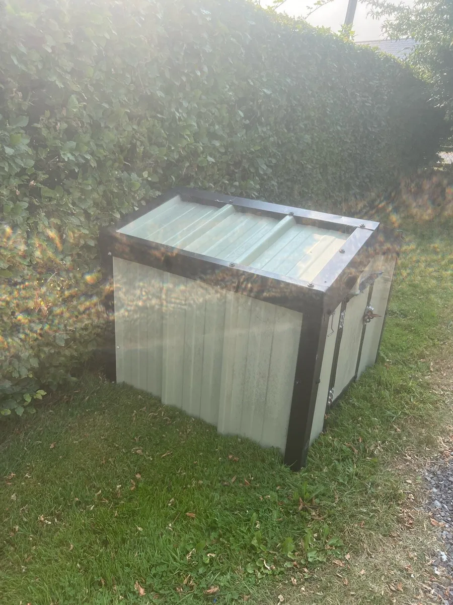 Strong metal dog house - Image 3