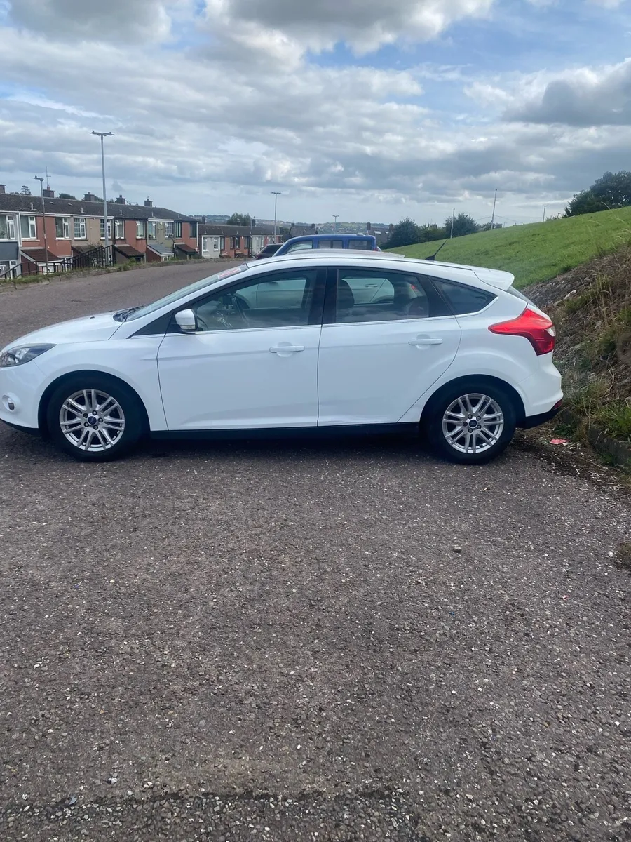 ** Ford focus Lady owner 174KM NEW NCT 1 YEAR ** - Image 1