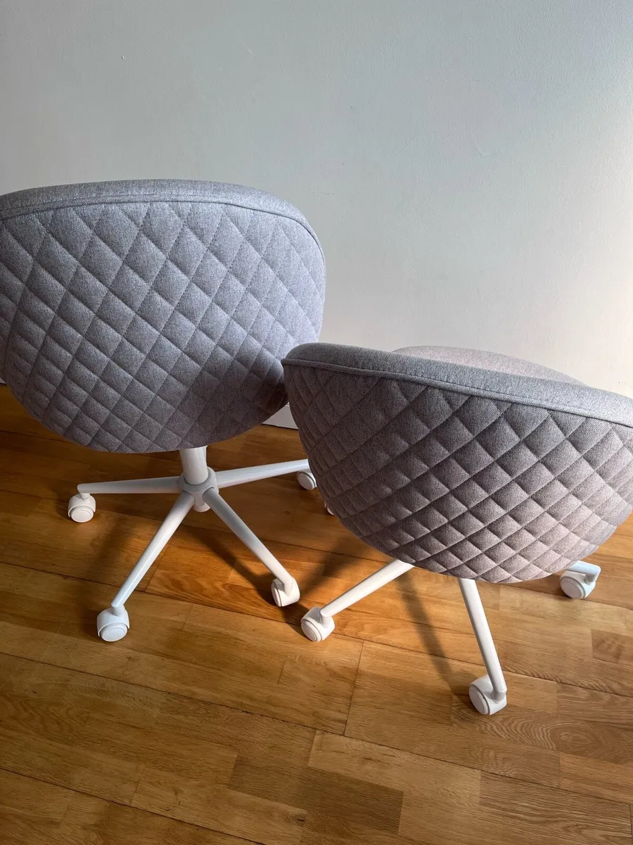 Office chairs - Image 2