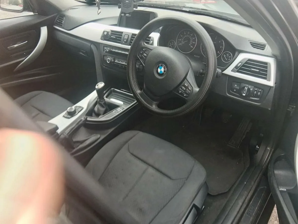 2012 BMW 316 - Image 3