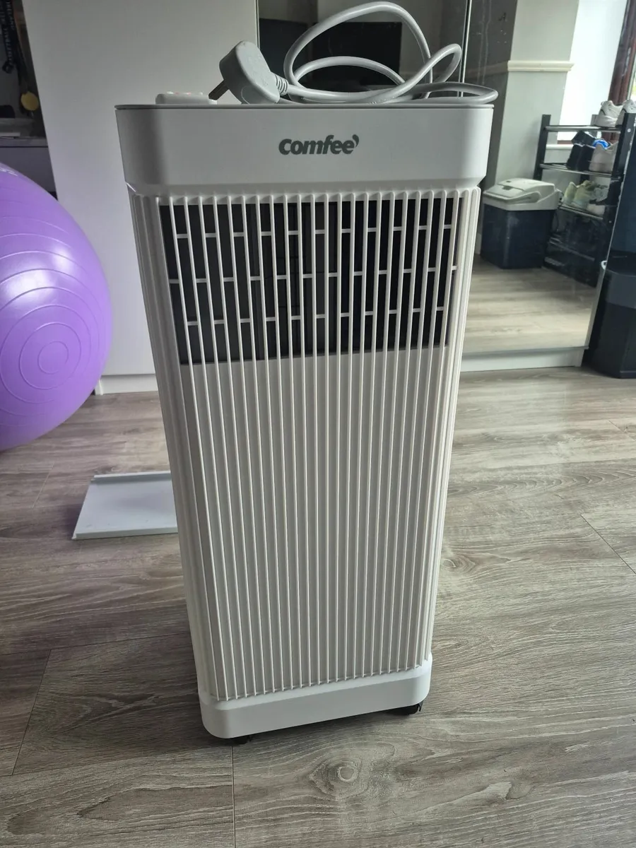 Comfee Air Conditioning Unit - Image 1