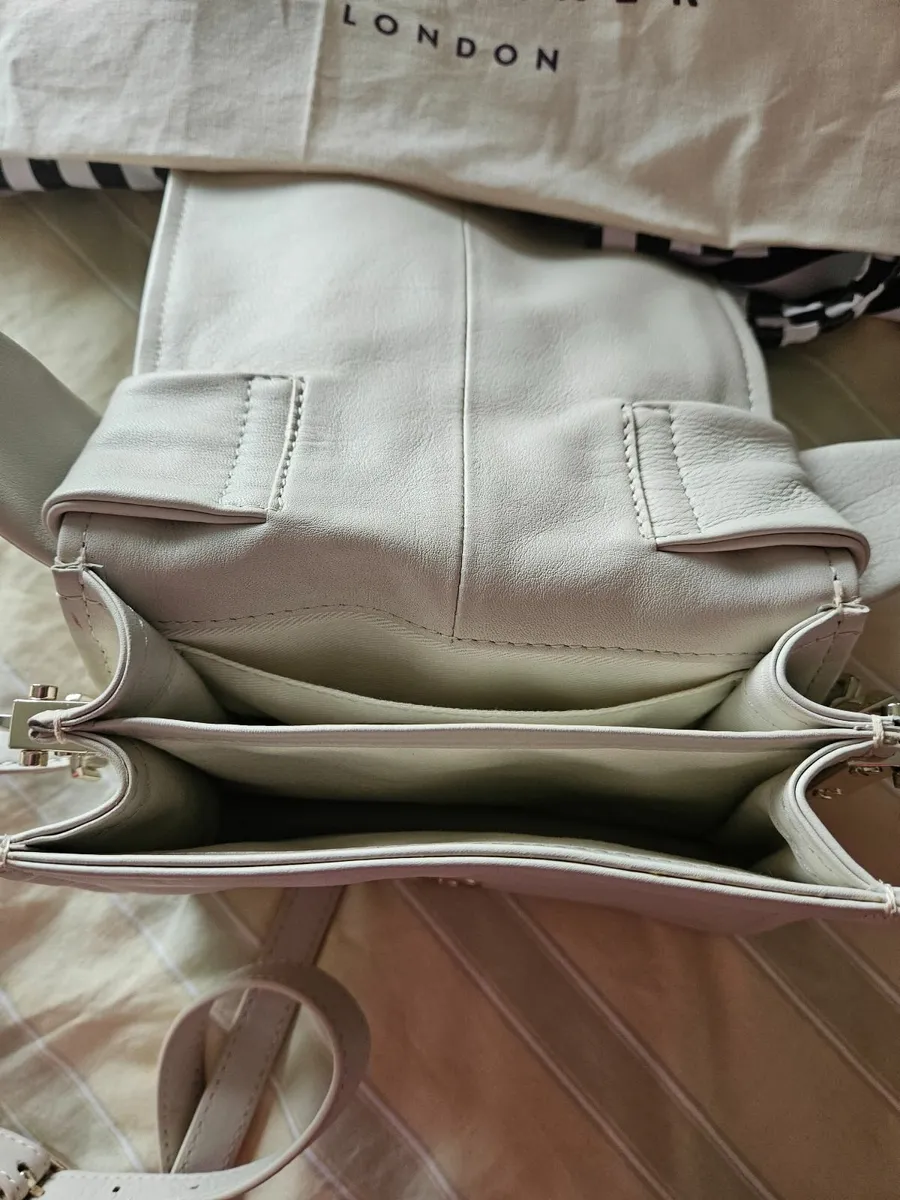 Ladies bag - Image 2
