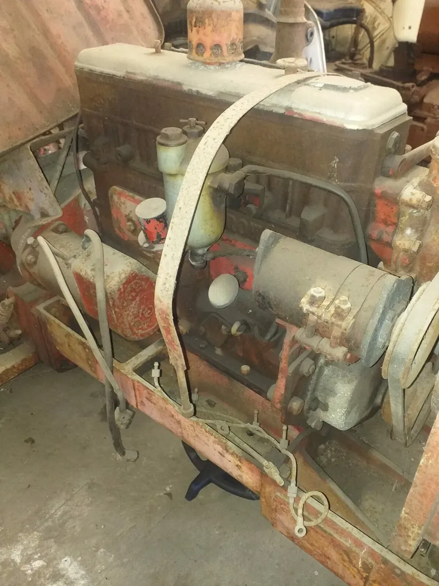 David Brown Tractor - Image 3