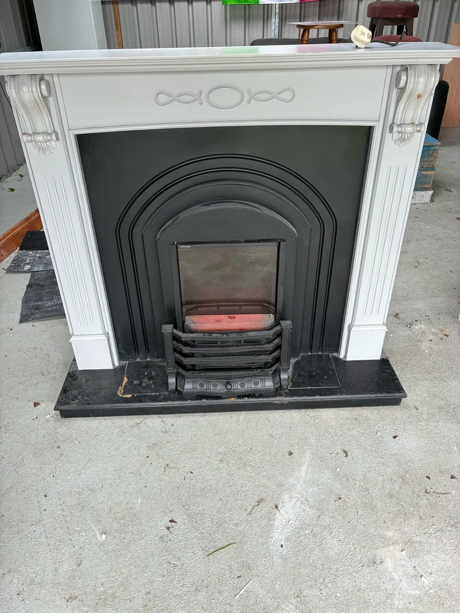 Fireplace surround