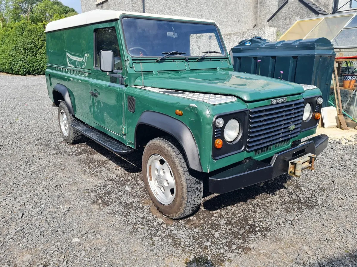 Land Rover Defender 110 - Image 2