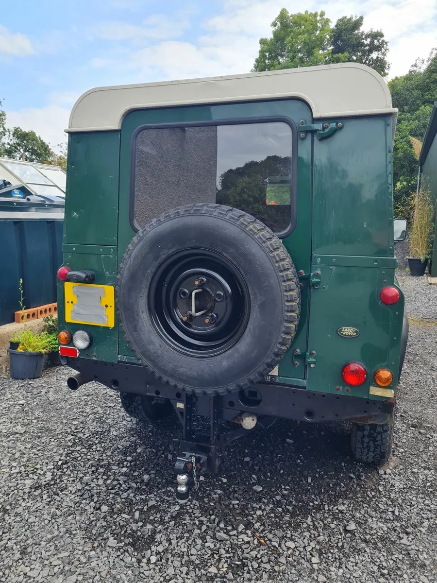 Land Rover Defender 110 - Image 4