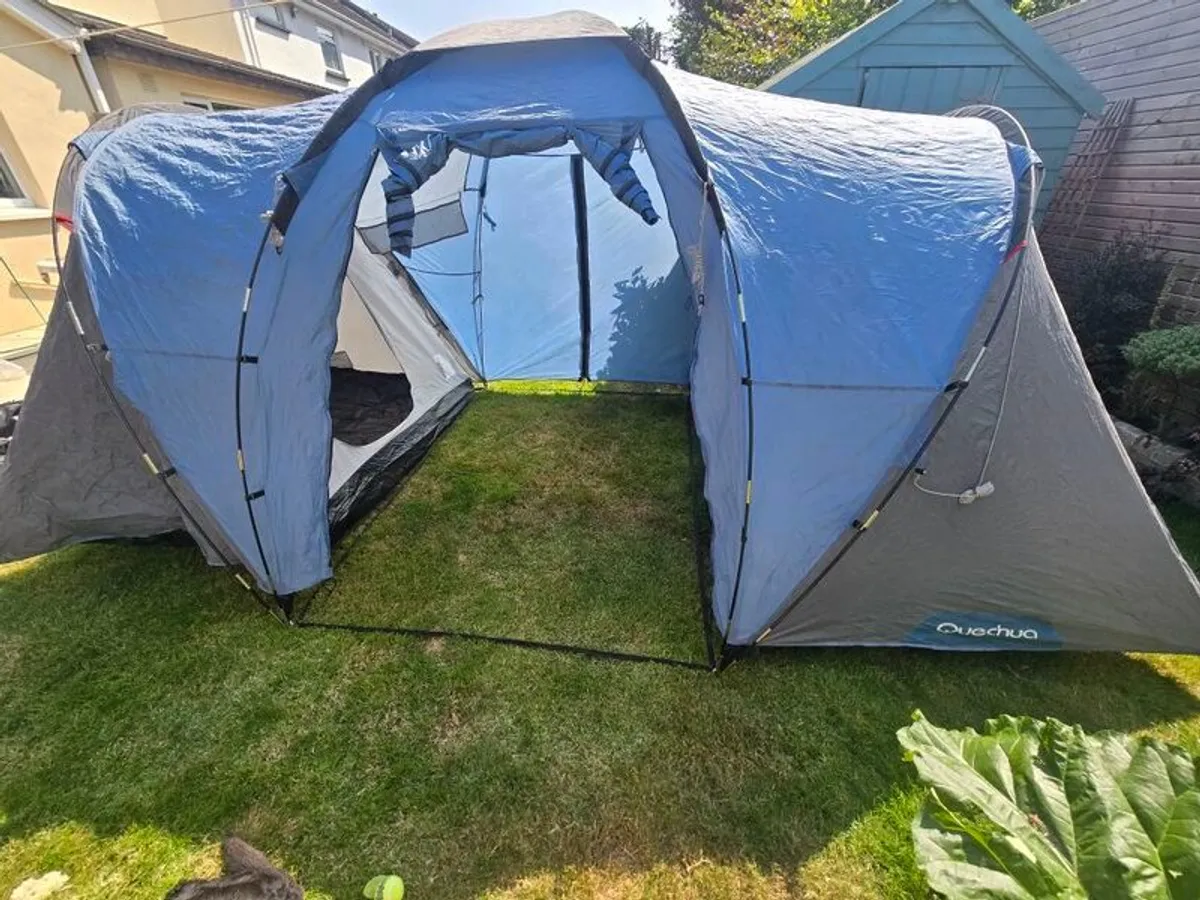 4 man Decathlon tent - Image 1
