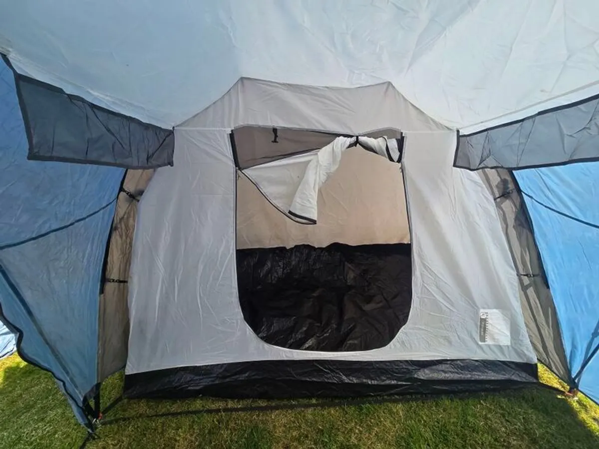 4 man Decathlon tent - Image 4