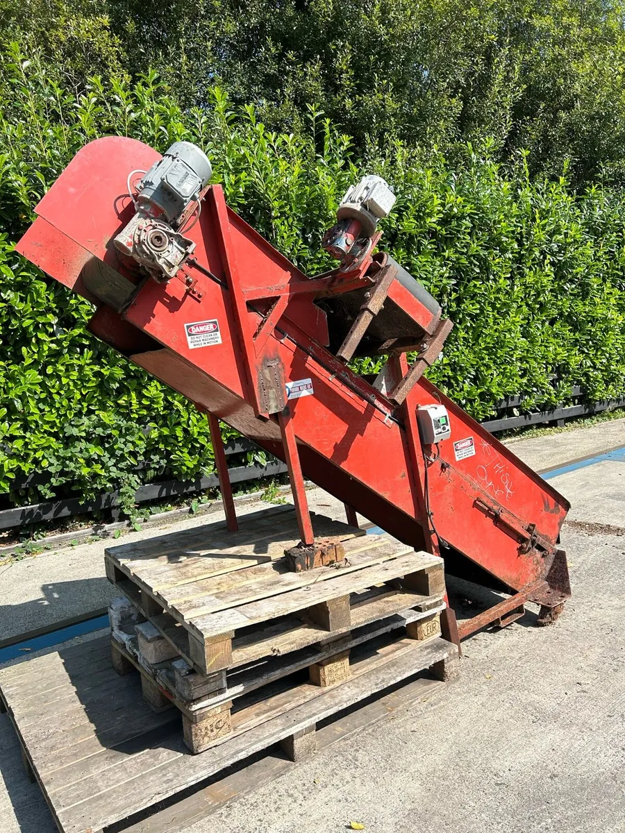 Conveyer with Magnet - Image 2